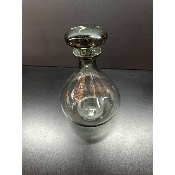 Vintage Smoke Decanter - Picture 2 of 5